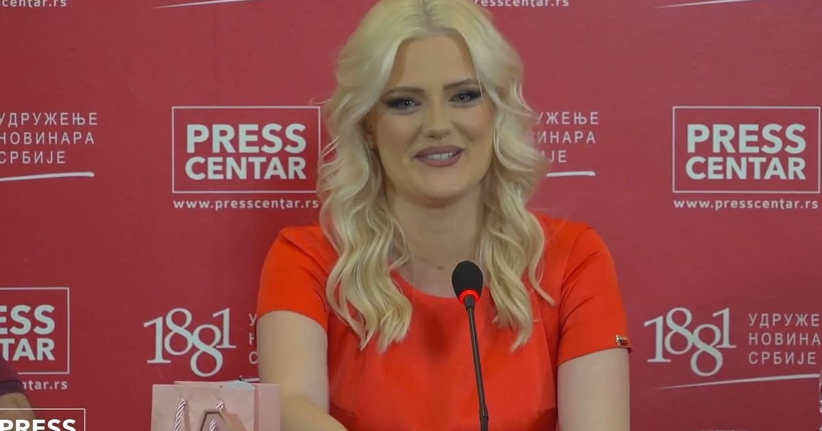 Ljubav kao imperativ: Marija Stanković predstavila zbirku poezije "Duša od meda" u srcu Beogradu