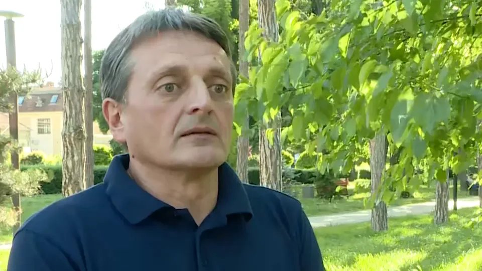Policajci optužili profesora za napad na policiju, pa pred tužiocem priznali da su belešku pisali pod pritiskom starešine