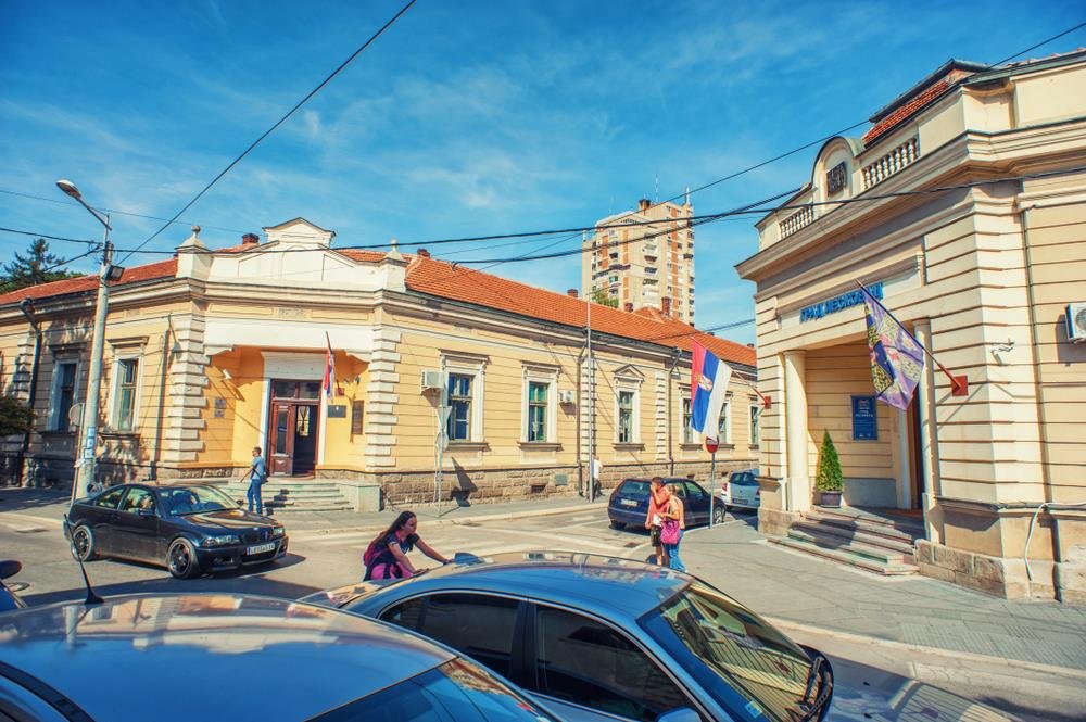 GRAD LESKOVAC U PONEDELJAK OBELEŽAVA SVETU TROJICU: Litija će proći glavnim gradskim ulicama