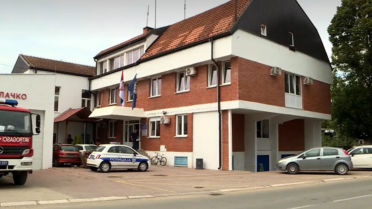 Optužnica za krađu oružja iz policijske stanice u Doljevcu podignuta po treći put