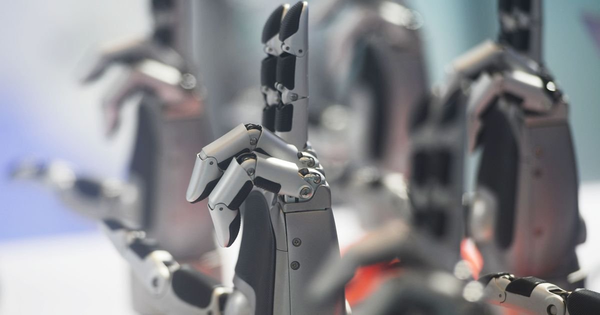 SRBIJA KAO IZ NAUČNO-FANTASTIČNIH FILMOVA! U junu kreće proizvodnja humanoidnih robota, ovo su detalji