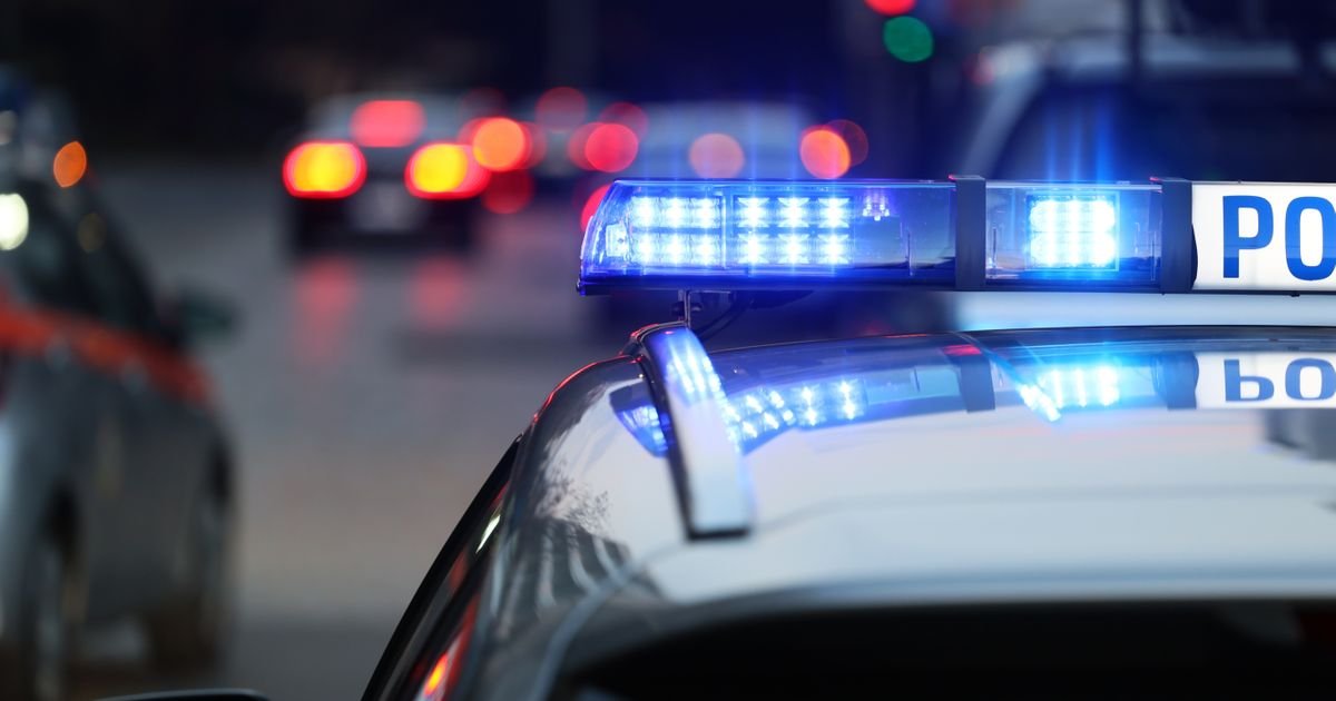 Zapaljen lokal na Voždovcu! Policija na licu mesta pronašla kanister: U toku intenzivna potraga za napadačem