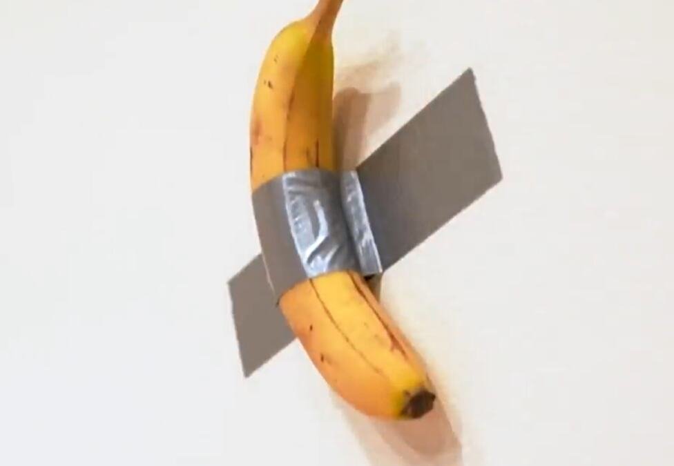 Iz francuskog muzeja ukradena najvrednija banana na svetu
