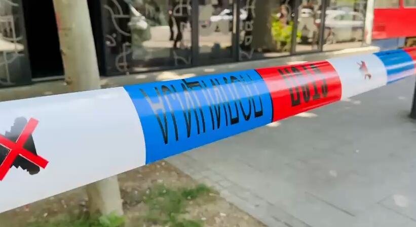TINEJDŽER (17) UBIO OCA JER JE TUKAO MAJKU?! Potresni detalji tragedije u Bečeju: Sin skočio na Jovana (54), pa ga slučajno zadavio: Komšije o motivu zločina!