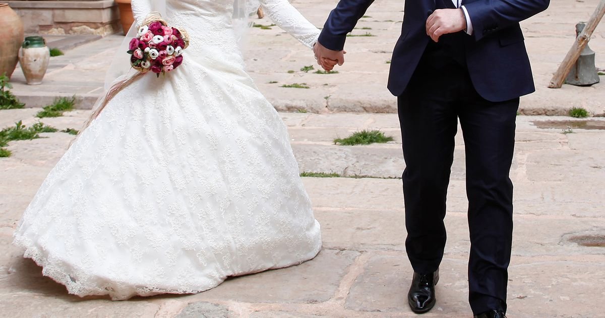 HOROR Mlada je mislila da će skok u bazen u venčanici biti zabavan: Istog trenutka je počela da se davi