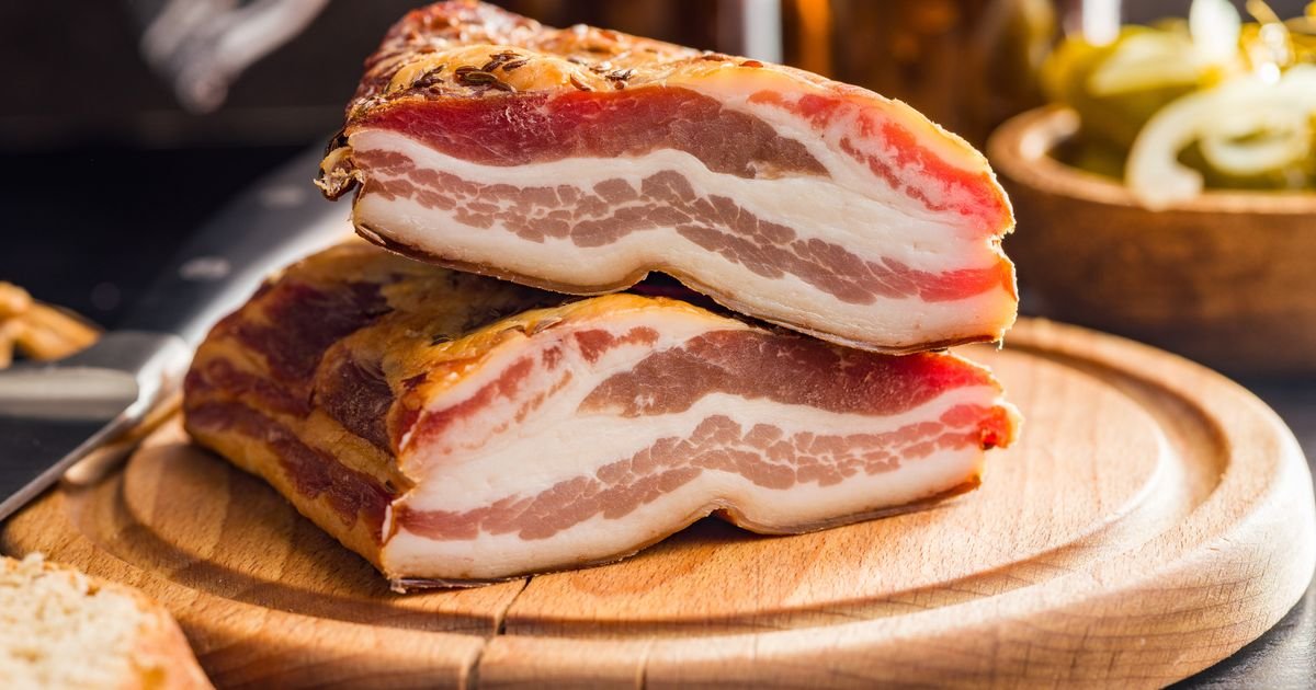 Mnogi prvo odmahuju glavom, a onda traže još: Ovih 13 namirnica menja veganima slaninu u jelima