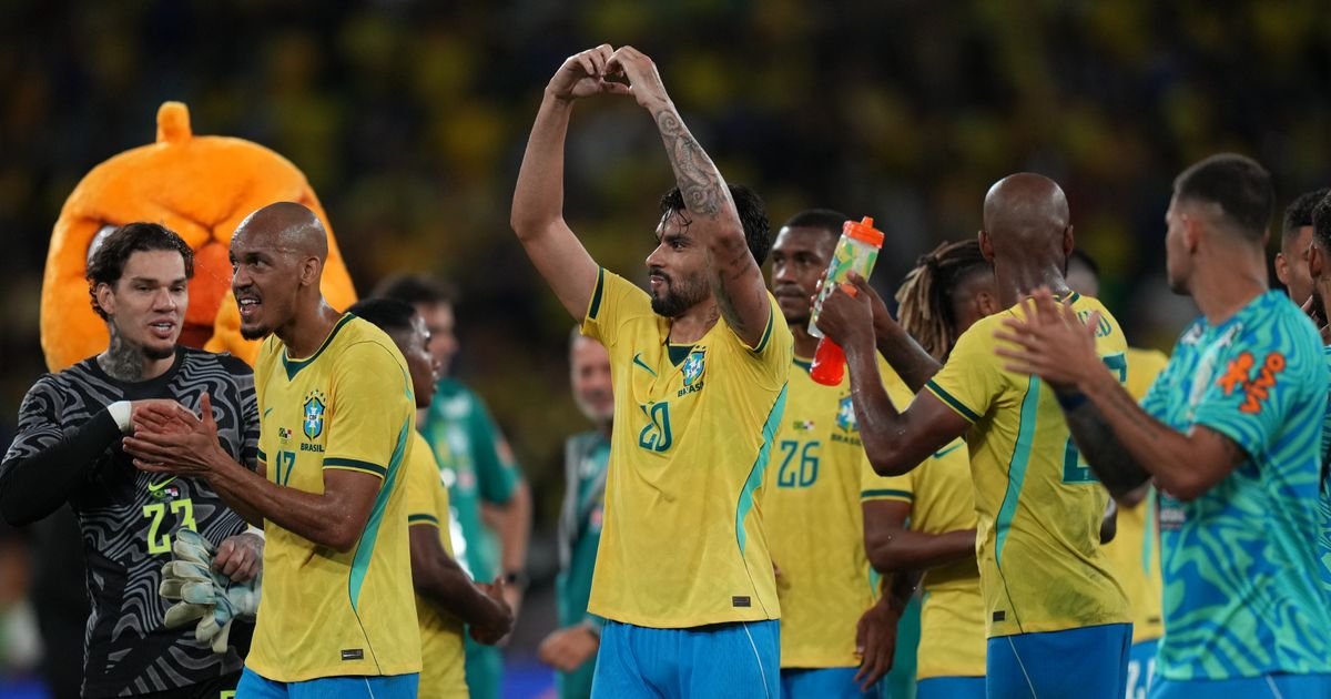 Brazil napunio mrežu Pamane, Anćeloti izveo neverovatan potez na poluvremenu