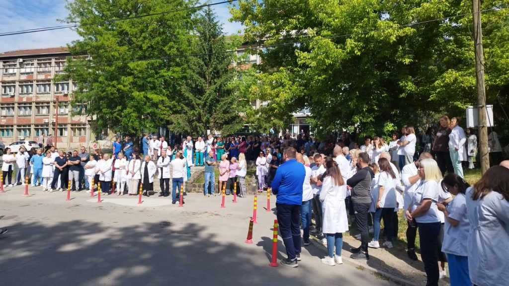 KiM: Nastavljeni skupovi podrške uhapšenim Srbima