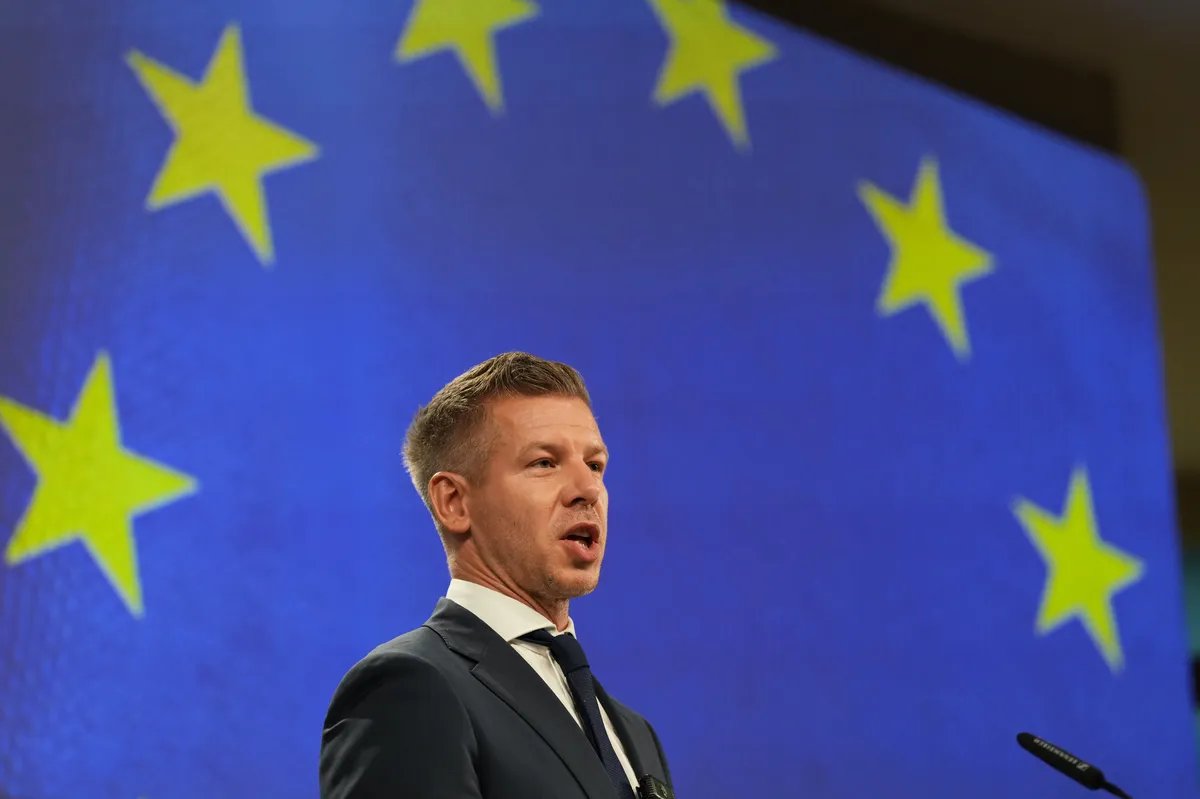 Mađarski premijer najavio da će izmeniti Ustav kako bi smenili predsednika