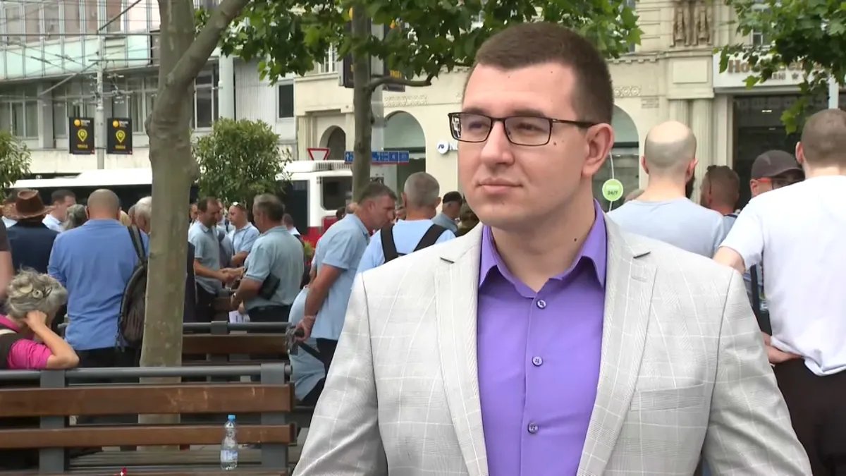 Protest sindikata GSP na Šapićev rođendan: "Kod gradonačelnika ne idemo praznih ruku, dobiće iznenađenje"
