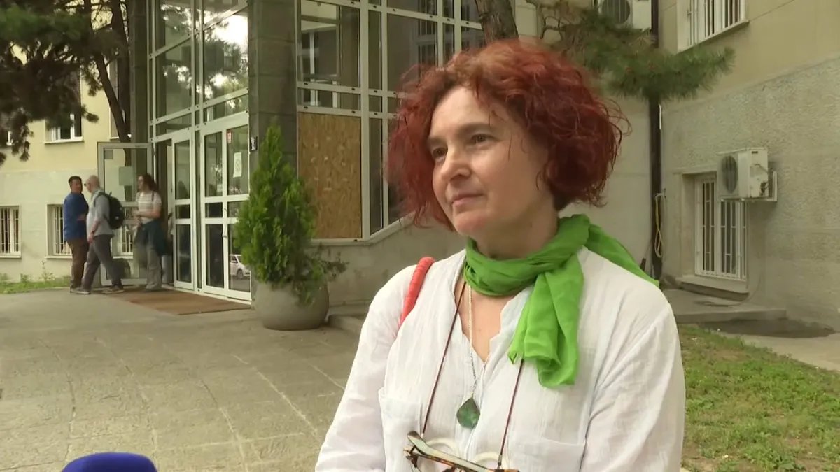 Milica Bajčetić zvanično kandidatkinja za dekanku Medicinskog fakulteta, članica veća kaže da je nekoliko njih napustilo sednicu