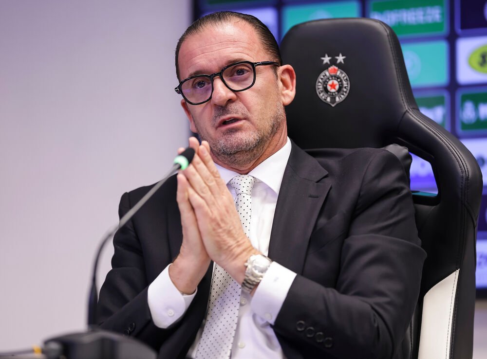 Mijatović podneo ostavku!