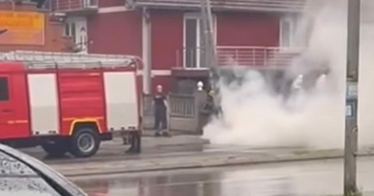 Nevreme napravilo pravi haos u srpskom gradu: Vatrogasci na terenu zbog oborenih stabala i manjih požara