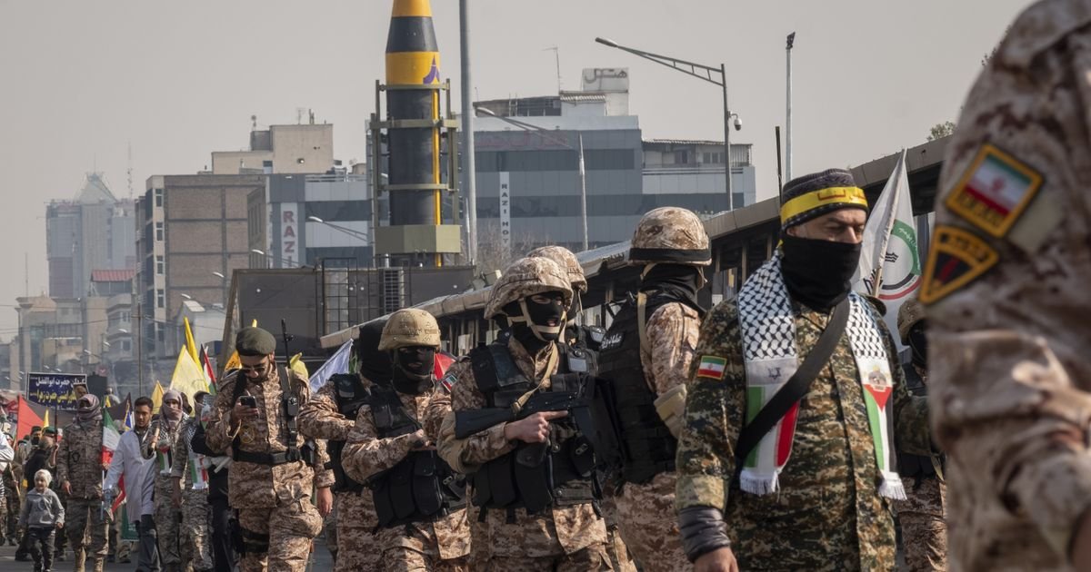 IRGC: Uništena baza iz koje su SAD izvele napad na ostrvo Sirik