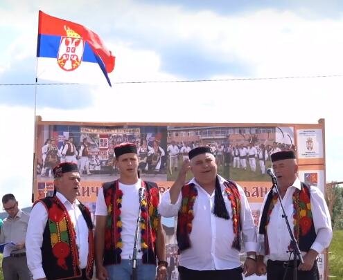 BACALI KAMEN S RAMENA I SKAKALI U DALJ: Janjani održali sabor u Futogu uz narodni višeboj, kosidbu, izvorne pesme i gusle, posetioci uživali u tradiciji