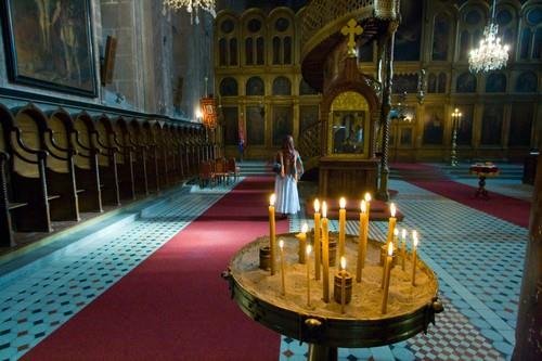 Sutra praznujemo cara Konstantina i Caricu Jelenu: U crkvenom kalendaru datum je obeležen crvenim slovom, a ovu molitvu svi moraju da izgovore