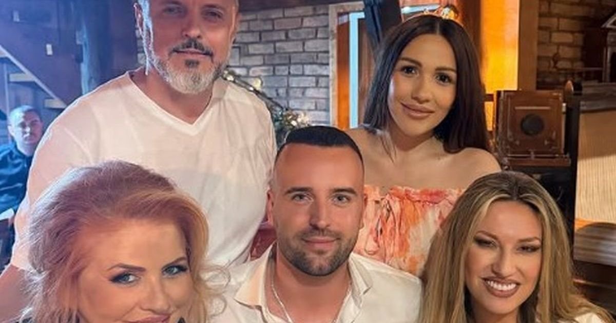 Nenad Manojlović dobio sina, na slavlju i Rada Manojlović: On pričao da se ne viđa sa sestrama, sad zagrljeni