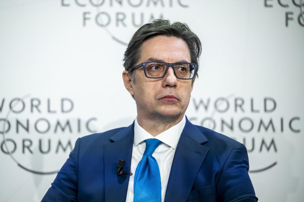 VRATIĆU SE U POLITIKU AKO SE FORMIRA KOALICIJA ZA RUŠENJE VMRO DPMNE: Pendarovski se oglasio