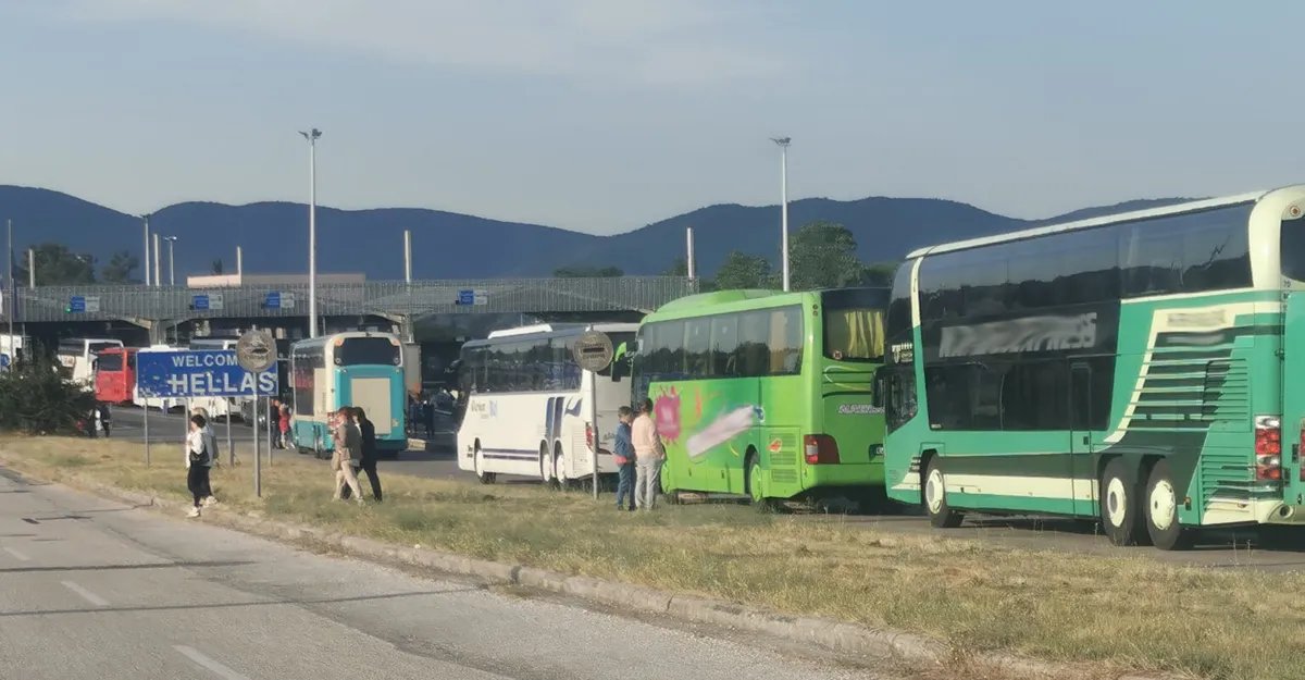 Reportaža s puta iz Srbije u Grčku i Halkidiki na početku sezone: Kakve cene čekaju turiste