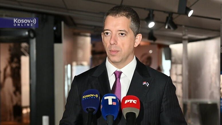ĐURIĆ U HELSINKIJU: Potrebni su isti aršini međunarodnog prava za sve