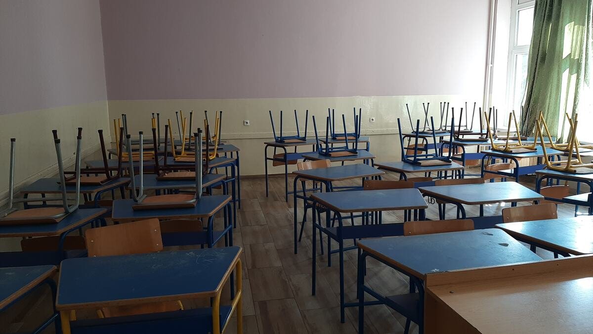 "VREME ISTIČE, EKSPLODIRAĆE ZA DVA SATA" Uznemirujuća dojava stigla u 14 srpskih škola, evo šta je sve pisalo u "mejlu upozorenja"
