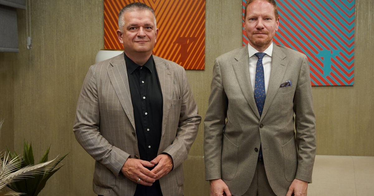Borba protiv diskriminacije i jačanje ravnopravnosti: Poverenik Milan Antonijević posetio redakciju Telegrafa
