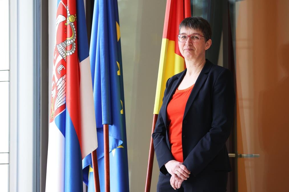 ''SRBIJA IMA OGROMAN POTENCIJAL ZA BRZE EVROINTEGRACIJE''! Ambasadorka Nemačke Anke Konrad: Potrebna veća dinamika
