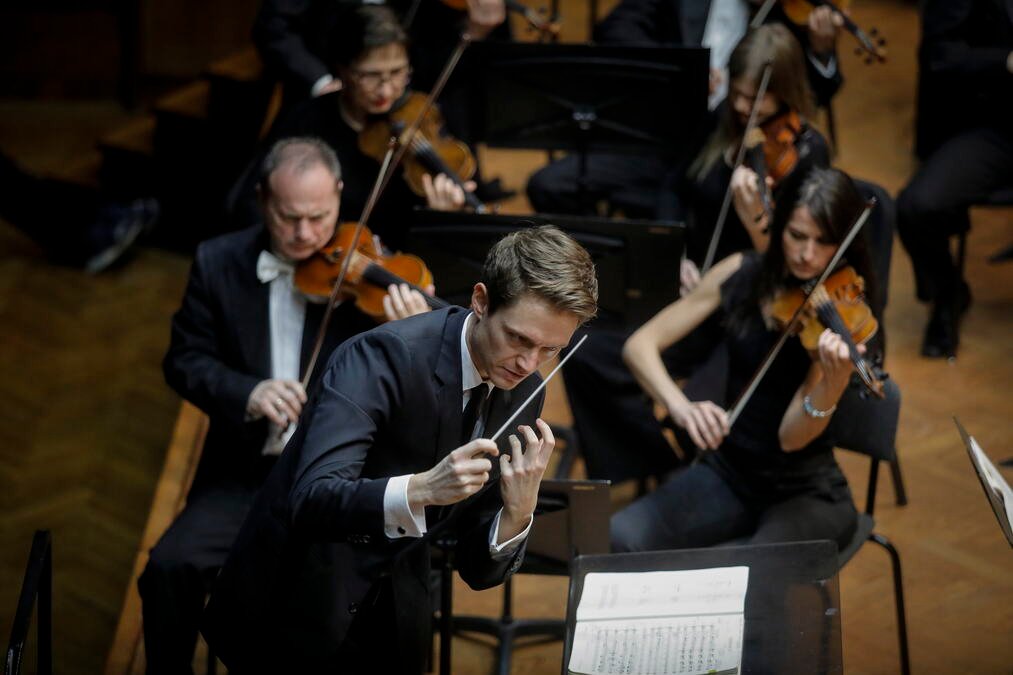 Od Karnegi hola do Kolarca: Maksim Lando sa Beogradskom filharmonijom