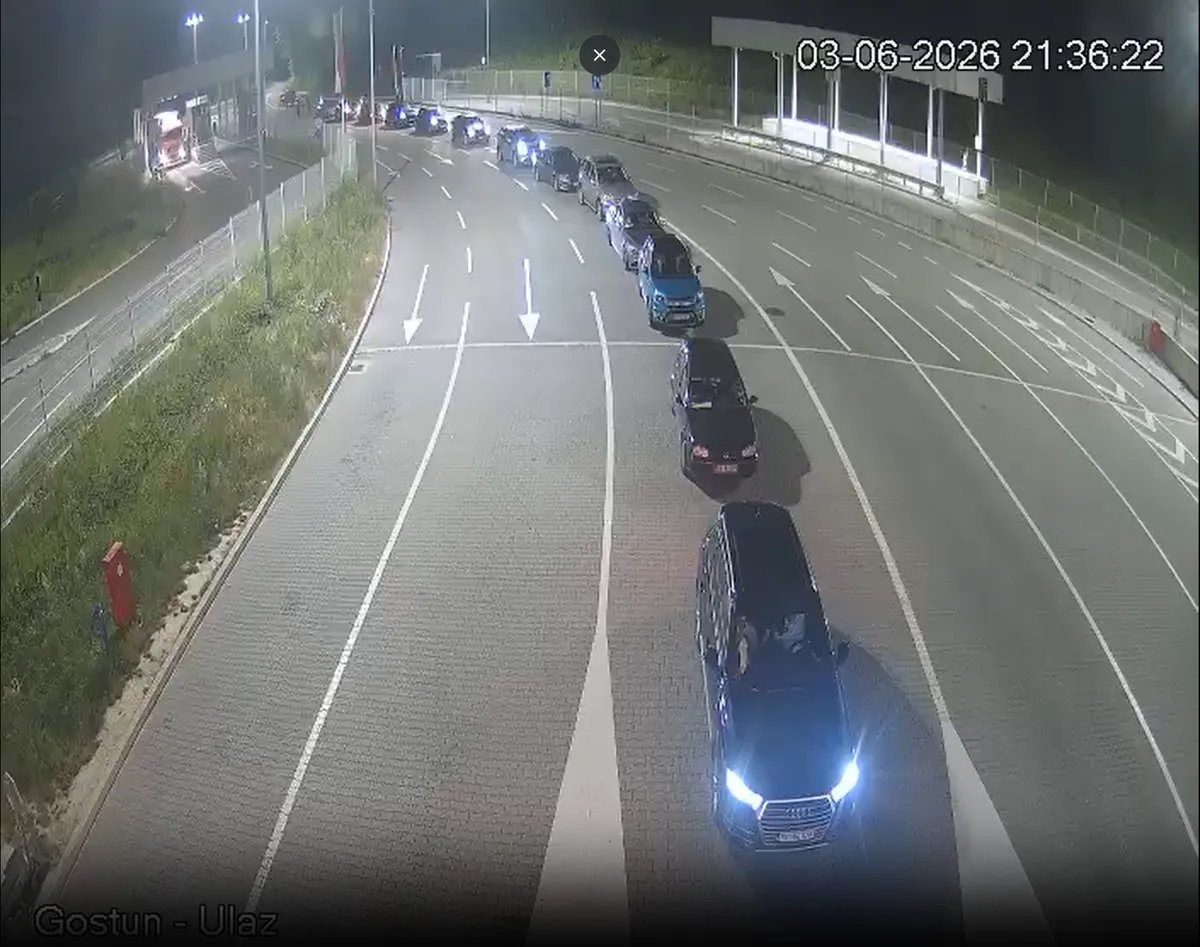 Državljani Crne Gore ne mogu u Srbiju: Detaljna kontrola na graničnim prelazima, stvorile se kolone vozila