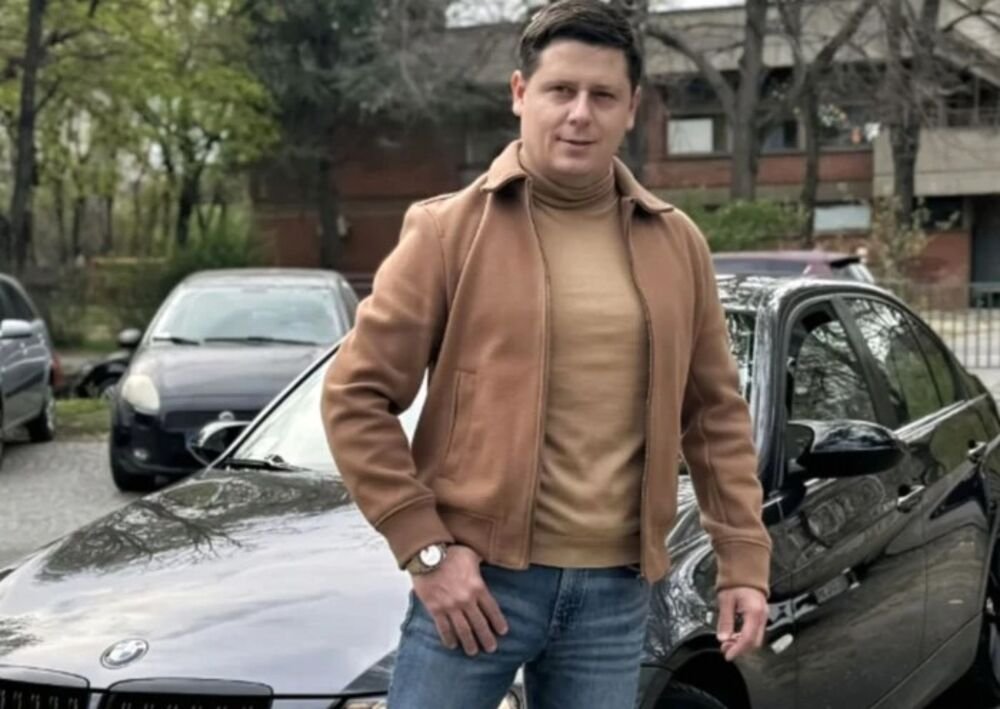 I NOVA DEVOJKA MU PALA U DRUGI PLAN! Bivši Jovanin MUŽ pokazao ŠTA IMA u GARAŽI - OVAKVA ZVER MORA DA SE KRIJE