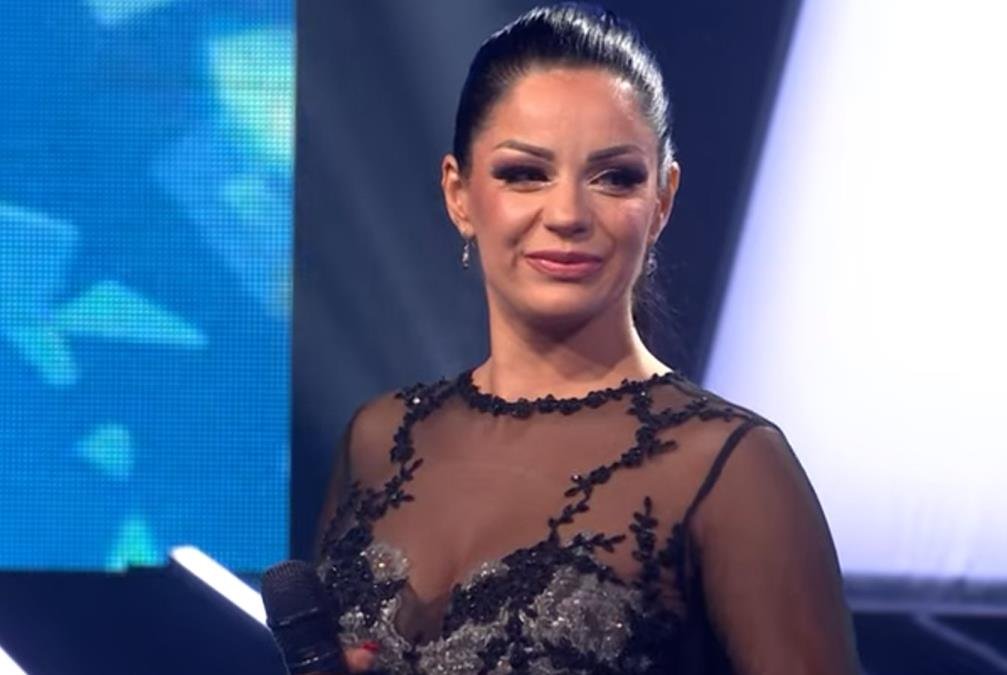 MLADA ZVEZDA GRANDA JE POREKLOM IZ AZIJE, USVOJENA JE SA 6 MESECI A evo zbog čega za biološke roditelje neće ni da čuje: "Ne stidim se gena"