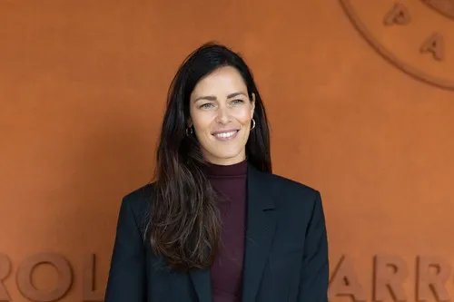 "Svaka država prolazi kroz oscilacije i menjanje": Ana Ivanović posle toliko godina progovorila za srpske medije, prognozirala šta će Đoković uraditi na Vimbldonu