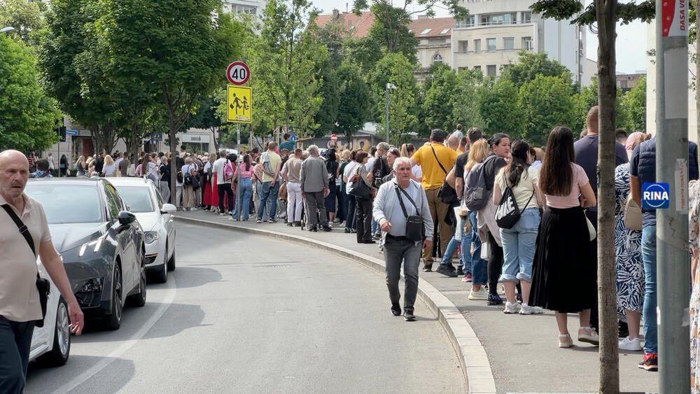 Šta se dešava sa trakicama sa Pojasa Presvete Bogorodice? Oglasio se veroučitelj Aleksandar, važno za sve vernike