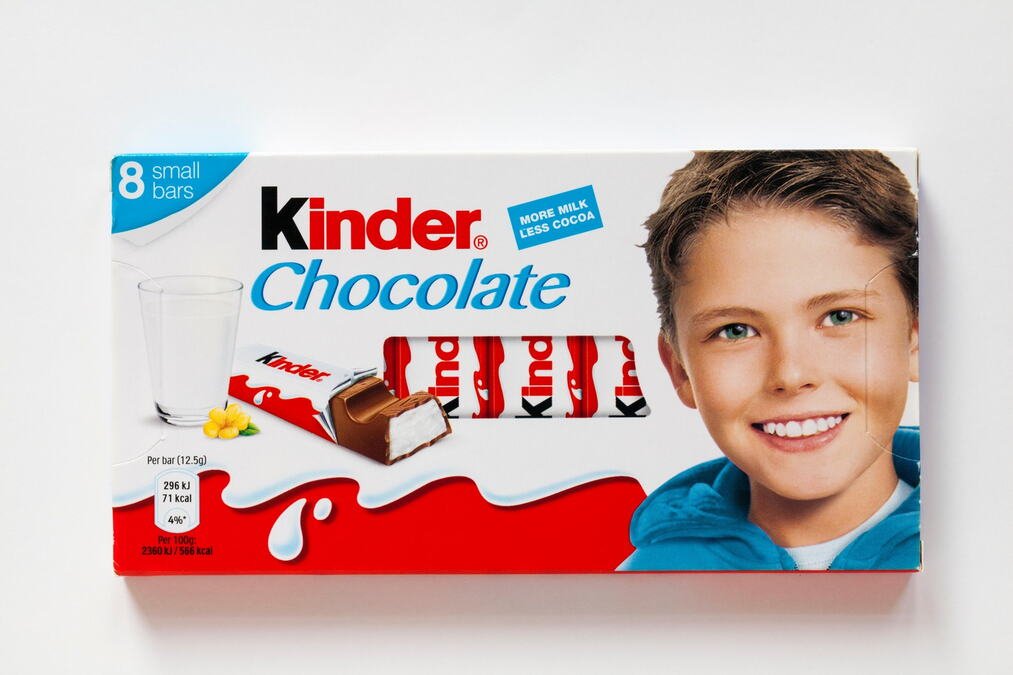 Sećate li se dečaka sa Kinder čokolade? Evo kako danas izgleda: Ima 33 godine i ne biste ga nikad prepoznali