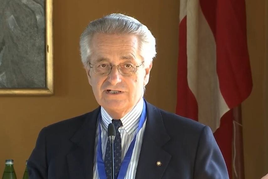 KANDIDAT ZA VISOKOG PREDSTAVNIKA U BIH DOPUTOVAO U SARAJEVO Antonio Zanardi Landi prisustvovaće sednici Saveta za implementaciju mira (PIK), ima podršku Amerike