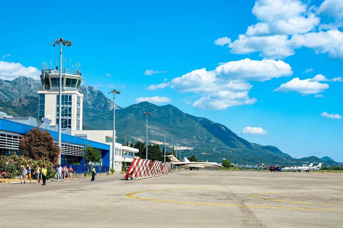 Raščani demantovali da su bili na letu Beograd - Tivat