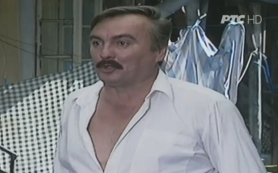 U seriji "Srećni ljudi" imao je tri uloge, a njegove ćerke svi znate