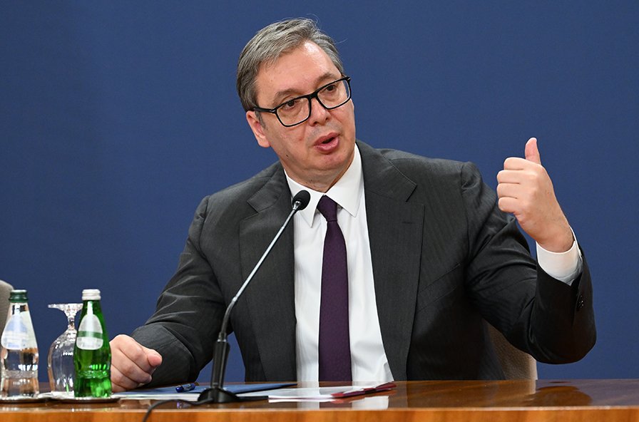 Vučić se sastao sa Kirjakosom Micotakisom u Tivtu