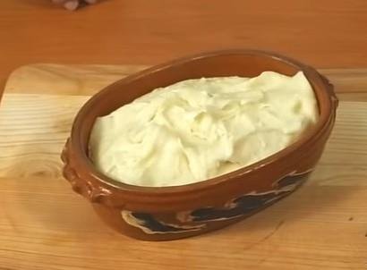 Tradicionalno srpsko jelo za koje vam treba samo 2 sastojka: Generacije su se davile u njemu, evo kako da napravite savršeni belmuž