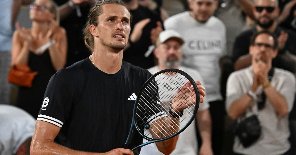 Evo gde možete da gledate uživo TV prenos meča Aleksander Zverev - Jakub Menšik u polufinalu Rolan Garosa