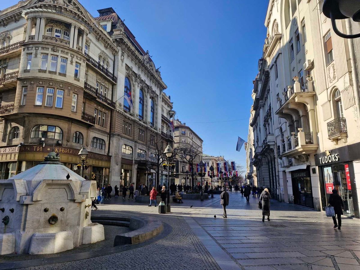 Pretežno sunčano i toplije, u večernjim satima naoblačenje i kiša