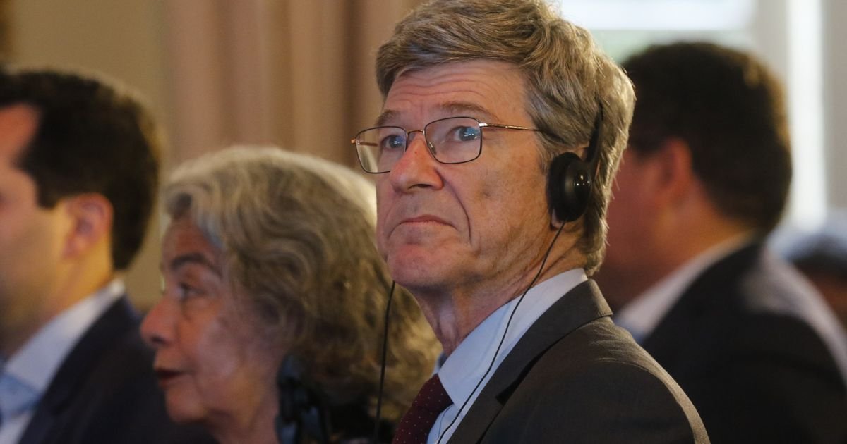 Čuveni američki stručnjak na ekonomskom forumu u Rusiji: "Dominaciji SAD i Evrope je došao kraj"