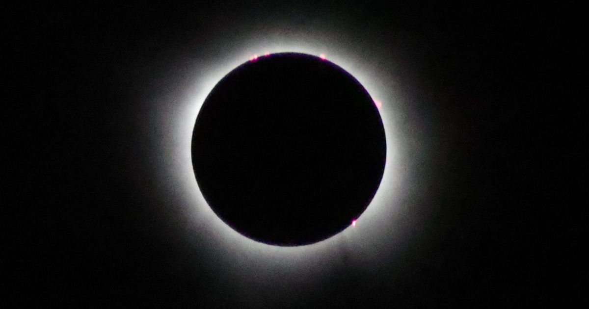 STIŽE NAM "POMRAČENJE VEKA": Dan će se pretvoriti u potpunu noć, a ovaj prizor neće se videti do 2114. godine!
