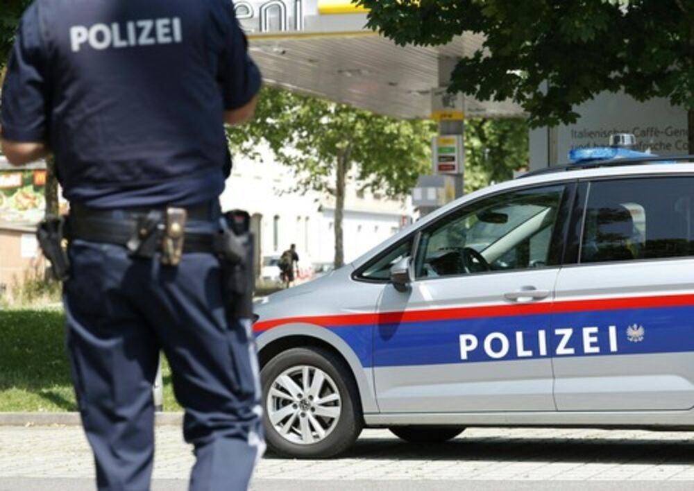 Ogroman obrt u slučaju koji je sledio policiju u Austriji: Telo ćene zabetonirano u kuću, a trag vodi do NJEGA