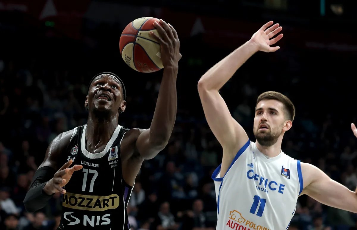 Šokantan transfer srpskog reprezentativca: Pričalo se o povratku u Partizan, on iznenadio odlukom