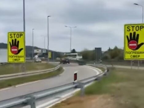 (VIDEO) UŠAO U KONTRA-SMER UPRKOS ZNAKOVIMA UPOZERENJA! Snimak vožnje kod Vrčina zapalio društvene mreže: Svi komentarišu jedno, ali ipak OVO mu praštaju!