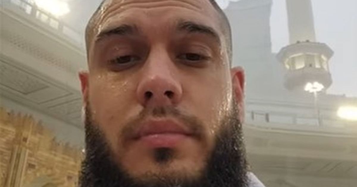 Dejan Dragojević primio islam, a ovako komentariše redove ispred Hrama: "Ljudi nisu svesni, koliko god da..."