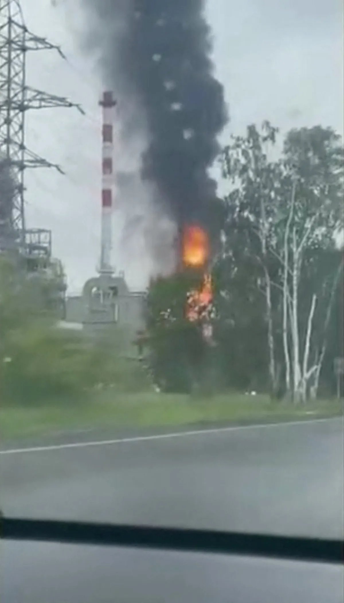 Ukrajina u Rusiji pogodila bazu, naftno skladište i terminal