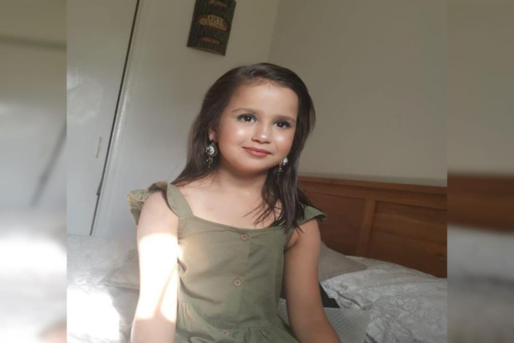 Devojčica (10) pronađena mrtva u krevetu sa ugrizima i opekotinama, a onda su 4 reči razrešile celu misteriju