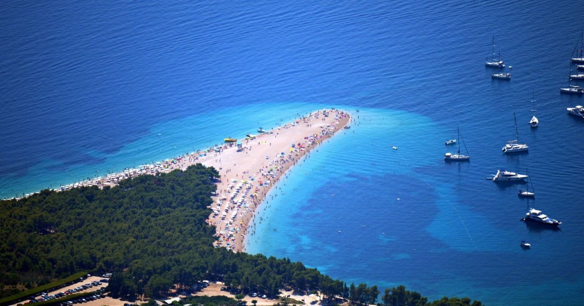 Hrvatska ima najbolju plažu na svetu: Završila na prvom mestu top liste, nalazi se na ovom ostrvu